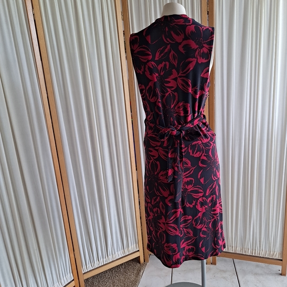 Norma Kamali black waist wrap tie floral dress - Picture 2 of 3